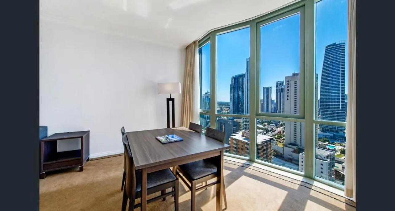 Legends Hotel Penthouse Lvl Spa Suite In Surfers Paradise Gold Coast 0*,